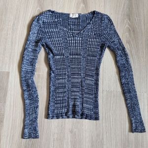 Long sleeve fitted striped shirt